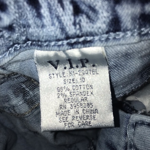 Distressed Jeans - Picture 3 of 4